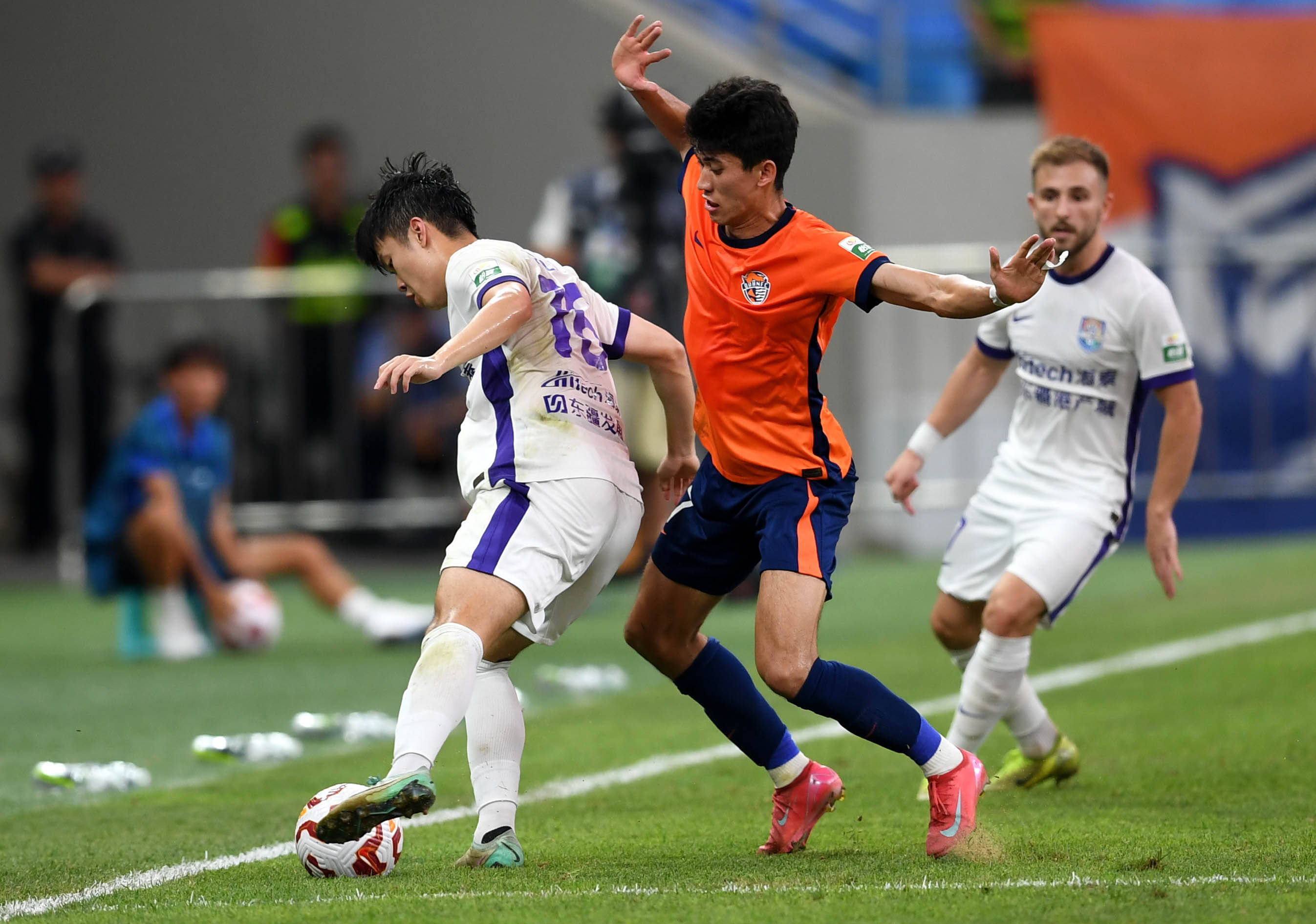 是他的儿子 是他的儿子