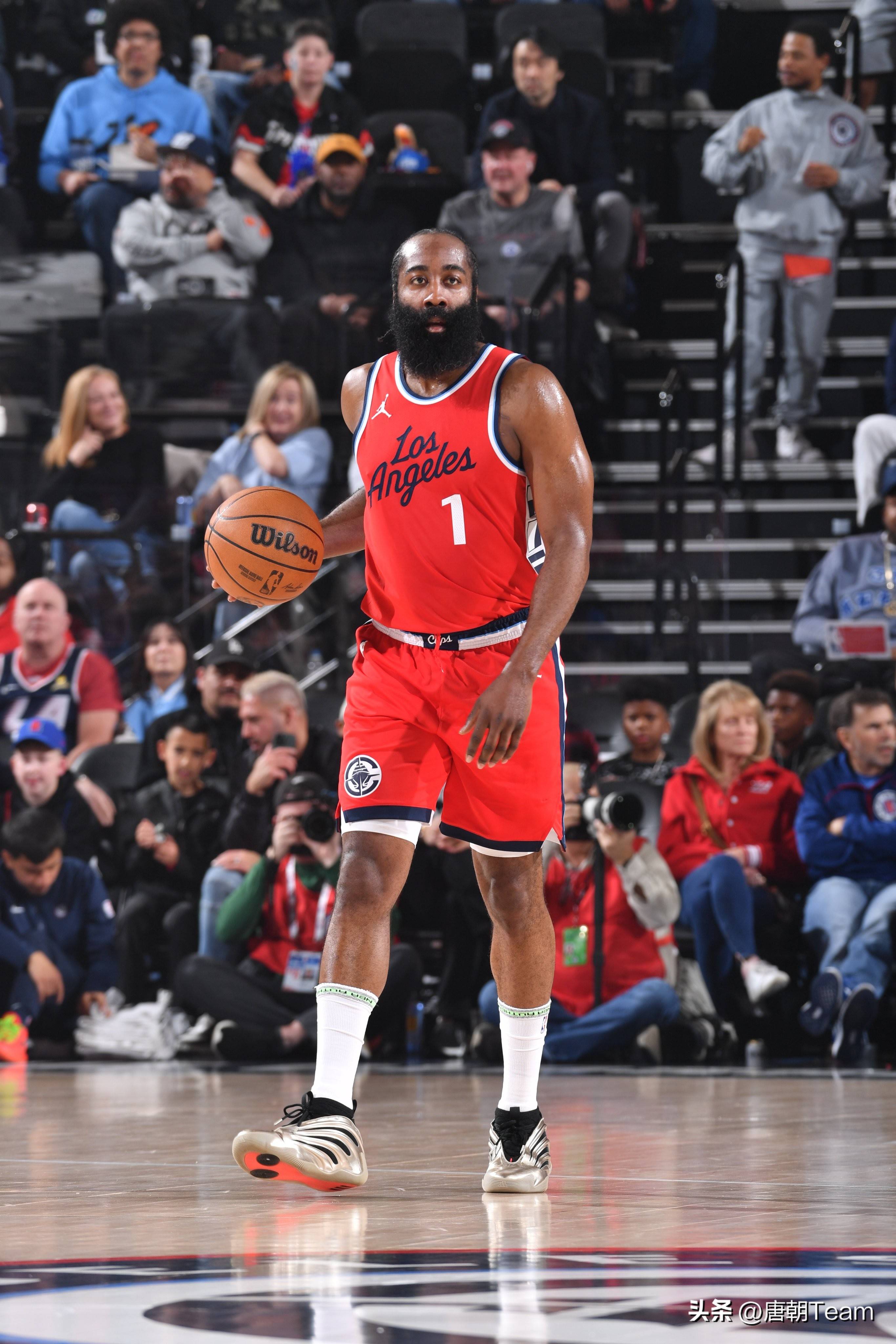 事激励了众 事激励了众