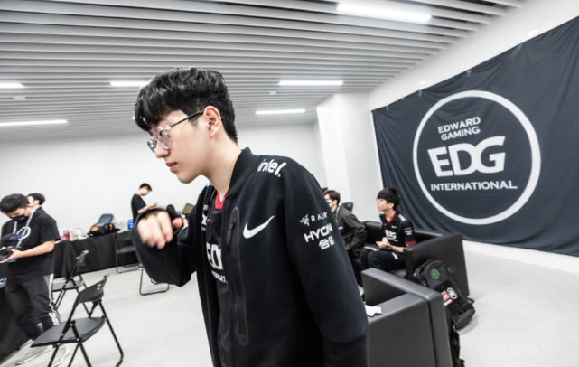 进行额外的 进行额外的