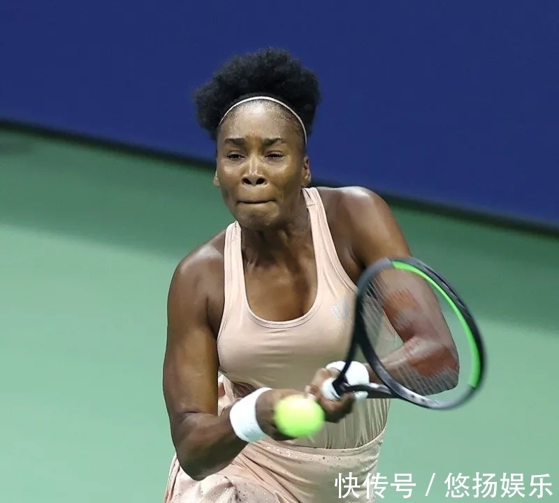 郑钦文取得武网首胜 晋级16强.