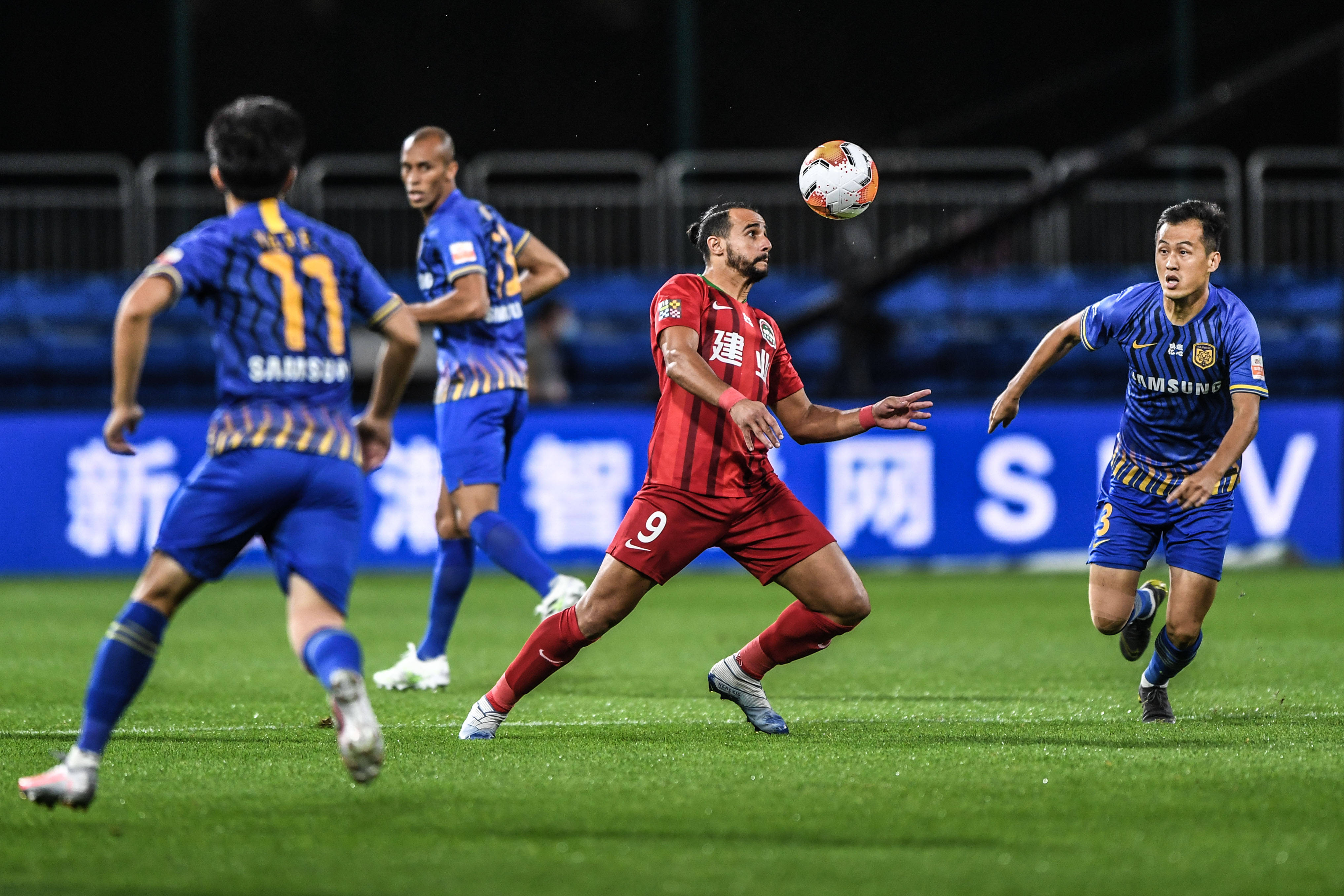 顶接应三分 顶接应三分