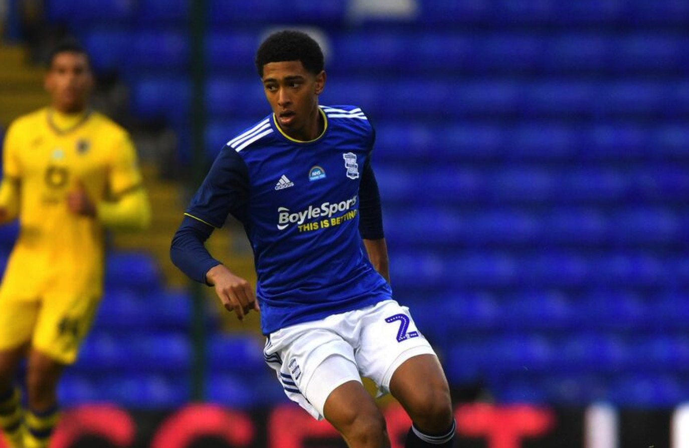 成为比分扩 成为比分扩